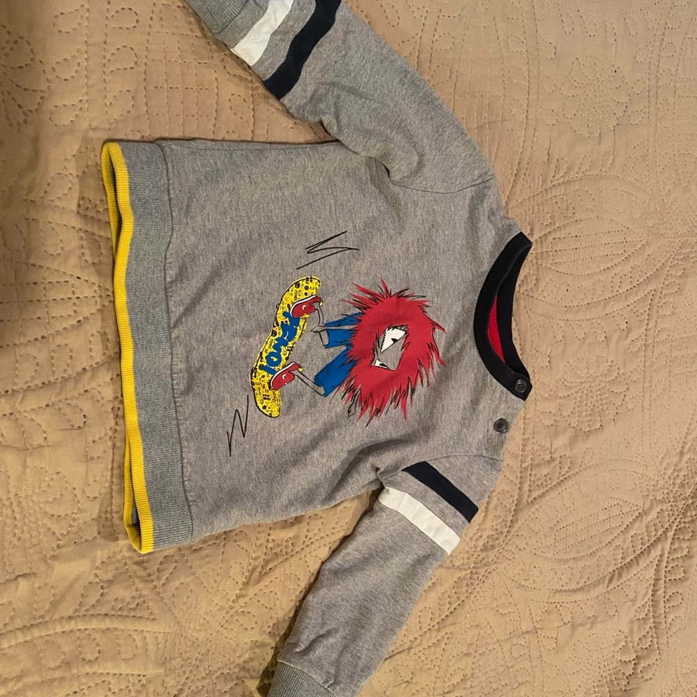 Fendi Gray Sweatshirt with Red and Black Accents